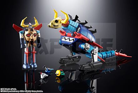 Gaiking Daikumaryu & Gaiking Chogokin