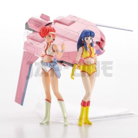 Dirty Pair Kei & Yuri With 1/300 Lovely Angel 1/20 Mk