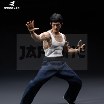 Bruce Lee (Kung Fu Outfit) 1/12 Collectible Figurine
