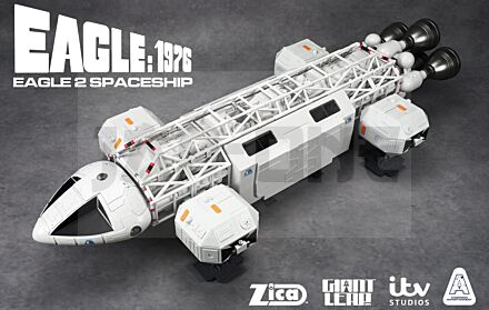 Space 1999 Eagle 1976 Retro Standard Playset New Edition