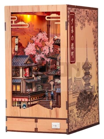 Maquette Book Nook Twilight Sakura Path 23 x 12 cm