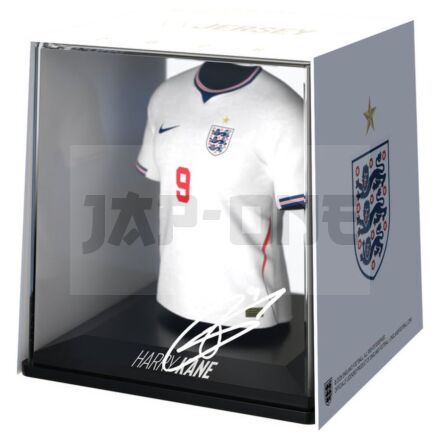 World Cup England Harry Kane Mini T-Shirt Figurine