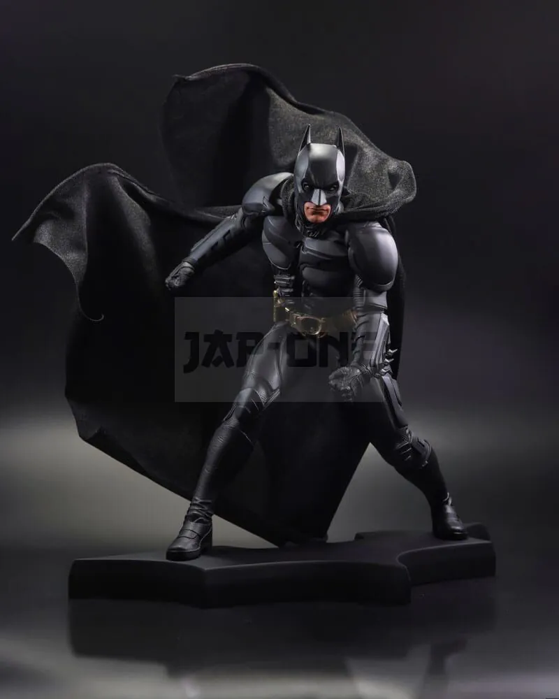 Batman orders Resin Movie statue