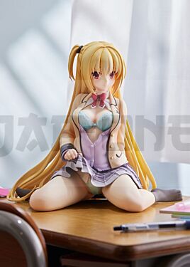 Riddle Joker Figura Pvc 1/3.5 Nanami Arihara Amiami Limited Edition 25 Cm