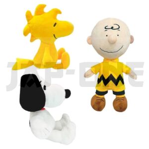 peanuts-snoopy-and-friends-assorted-plush-toy-36cm_1