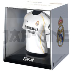 real-madrid-vini-jr-mini-t-shirt-figure_1
