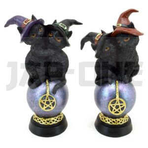 pentagram-and-black-cats-witch-assorted-figure_1