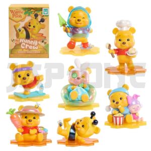 disney-winnie-the-pooh-comfy-cozy-assorted-surprise-figure_1