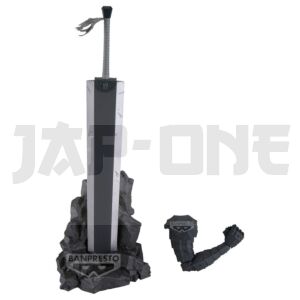 berserk-grandista-guts-right-arm-weapon-figure-25cm_1