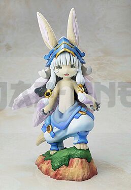 Made In Abyss: The Golden City Of The Scorching Sun Figure 1/7 Nanachi 28 Cm